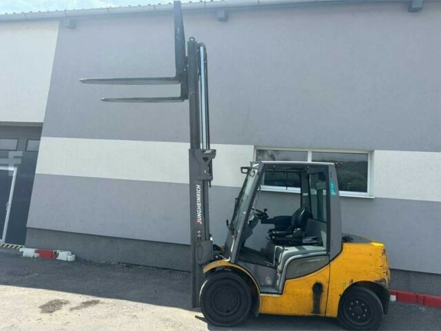 Другая Megane Scenic 2017 в Полтаве на Automoto.ua Другая Megane Scenic, объемом двигателя 14.86 л и пробегом 0 тыс. км за 25010 $, фото 3 на Automoto.ua