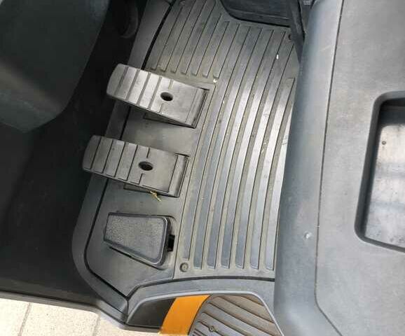 Другая Megane Scenic, объемом двигателя 14.86 л и пробегом 0 тыс. км за 10642 $, фото 9 на Automoto.ua