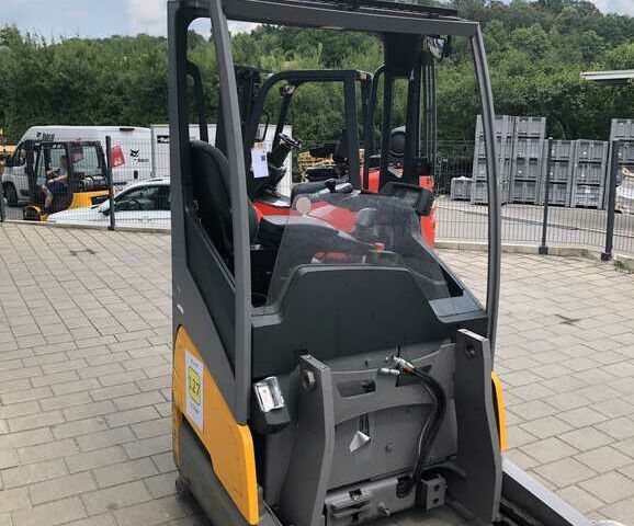 Другая Megane Scenic, объемом двигателя 14.86 л и пробегом 0 тыс. км за 10642 $, фото 4 на Automoto.ua