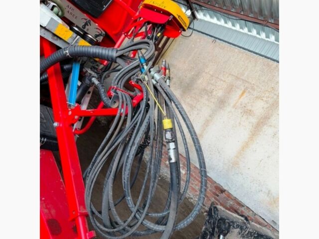 Другая Megane Scenic, объемом двигателя 0 л и пробегом 0 тыс. км за 108103 $, фото 6 на Automoto.ua