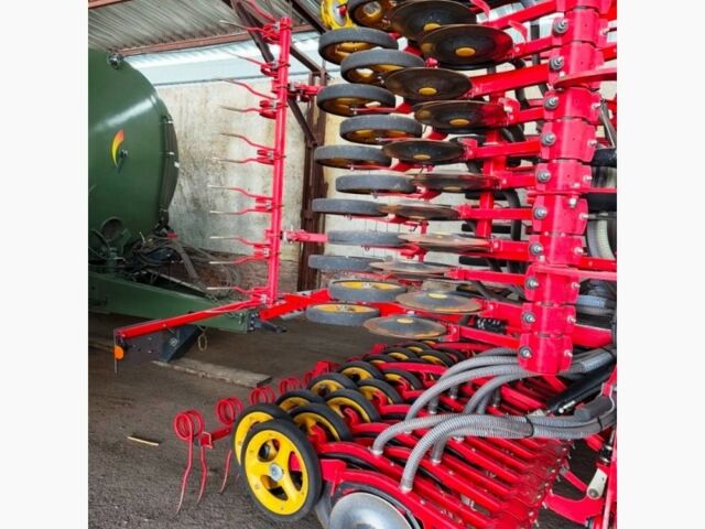 Другая Megane Scenic, объемом двигателя 0 л и пробегом 0 тыс. км за 108103 $, фото 5 на Automoto.ua