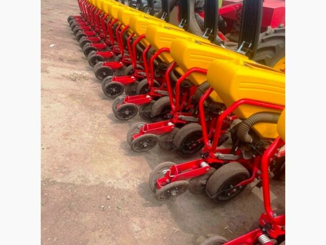 Другая Megane Scenic, объемом двигателя 0 л и пробегом 0 тыс. км за 173495 $, фото 2 на Automoto.ua