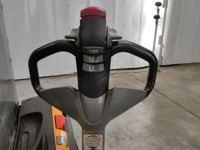 Другая Megane Scenic, объемом двигателя 0 л и пробегом 0 тыс. км за 6519 $, фото 1 на Automoto.ua