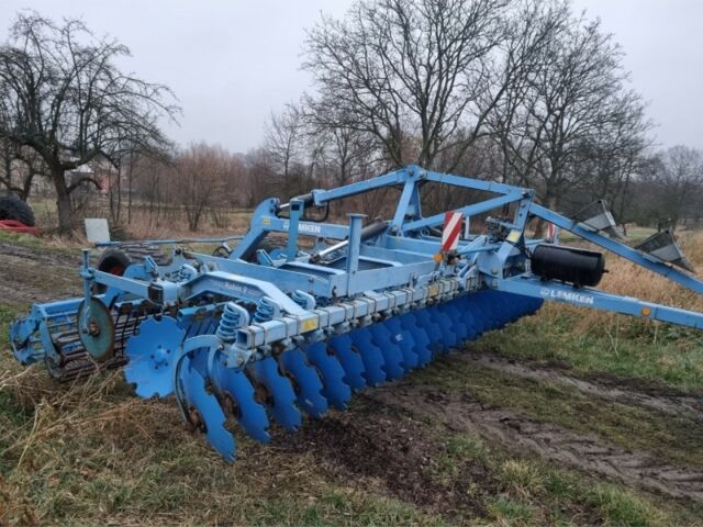 Другая Megane Scenic, объемом двигателя 0 л и пробегом 0 тыс. км за 48263 $, фото 12 на Automoto.ua