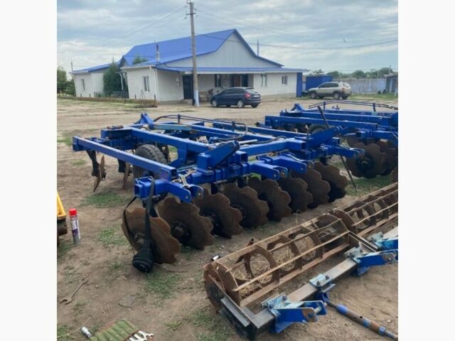 Другая Megane Scenic, объемом двигателя 0 л и пробегом 0 тыс. км за 2538 $, фото 4 на Automoto.ua