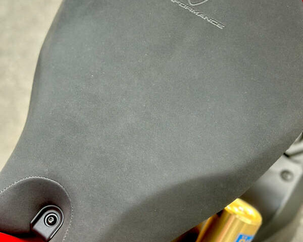 Красный Дукати 1199 Panigale S, объемом двигателя 1.2 л и пробегом 26 тыс. км за 26000 $, фото 18 на Automoto.ua