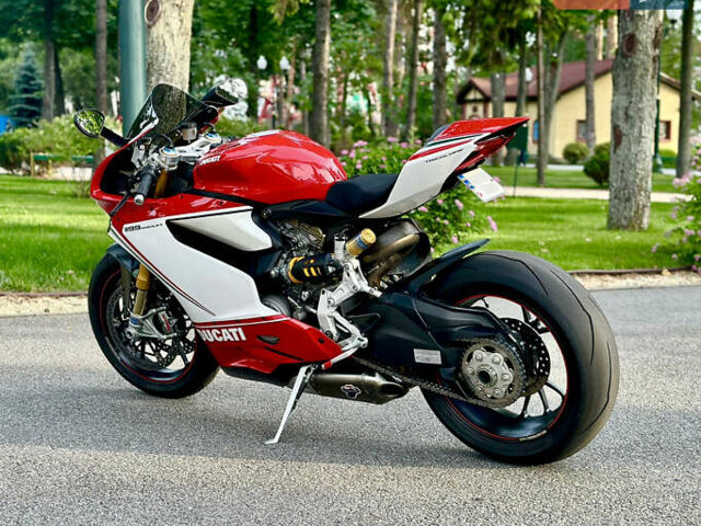 Красный Дукати 1199 Panigale S, объемом двигателя 1.2 л и пробегом 26 тыс. км за 26000 $, фото 6 на Automoto.ua