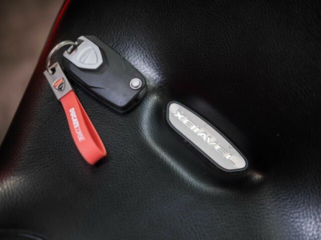 Дукаті 3302, об'ємом двигуна 1.26 л та пробігом 0 тис. км за 15000 $, фото 10 на Automoto.ua