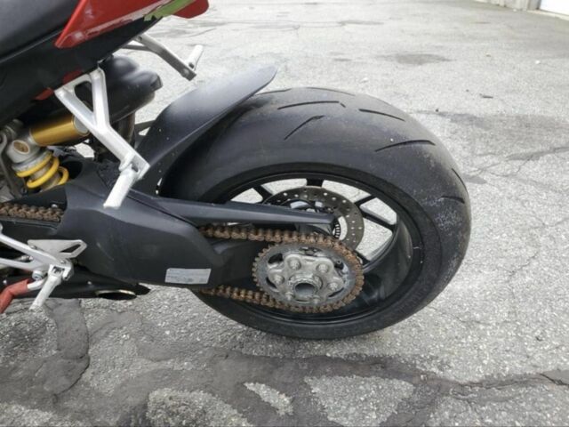 Дукати 5312, объемом двигателя 1 л и пробегом 0 тыс. км за 13000 $, фото 8 на Automoto.ua