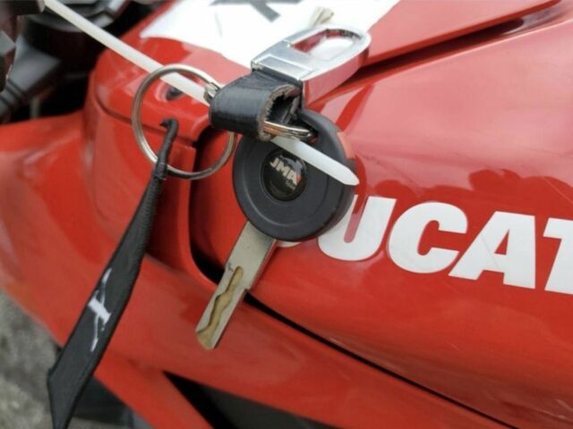 Дукати 5312, объемом двигателя 1 л и пробегом 0 тыс. км за 13000 $, фото 14 на Automoto.ua