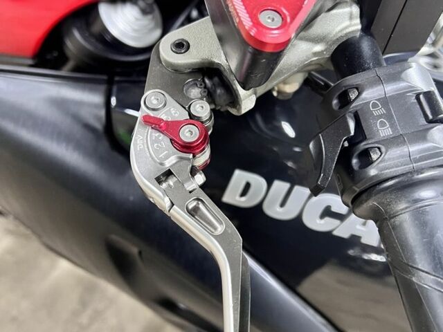 Дукати 6510, объемом двигателя 1.26 л и пробегом 0 тыс. км за 11500 $, фото 9 на Automoto.ua