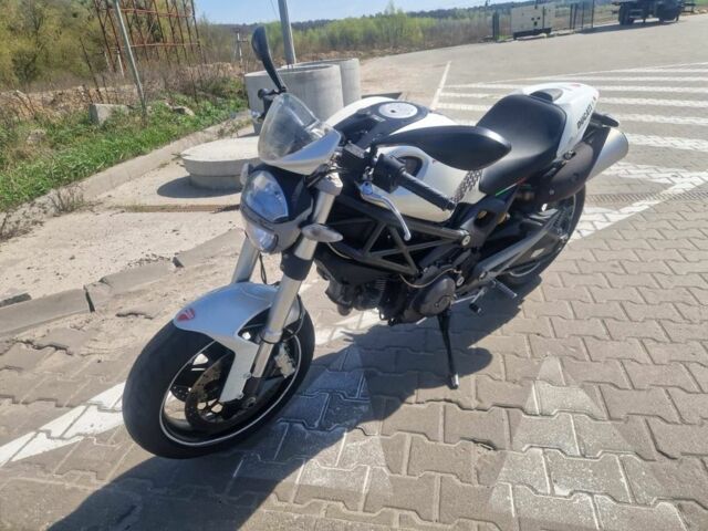 Дукати 6510, объемом двигателя 0.7 л и пробегом 0 тыс. км за 5200 $, фото 1 на Automoto.ua