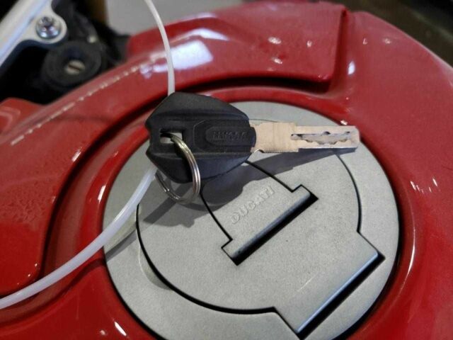 Дукати С-Элизе, объемом двигателя 1 л и пробегом 0 тыс. км за 8000 $, фото 7 на Automoto.ua