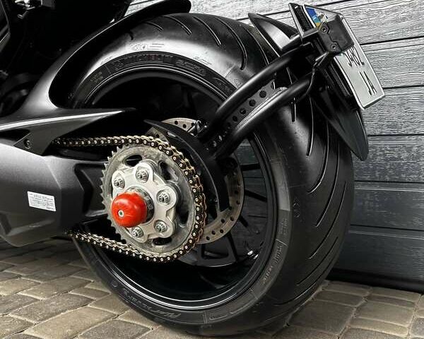 Дукати Диавел 2011 в Белой Церкве на Automoto.ua Черный Дукати Диавел, объемом двигателя 1.2 л и пробегом 16 тыс. км за 12800 $, фото 7 на Automoto.ua