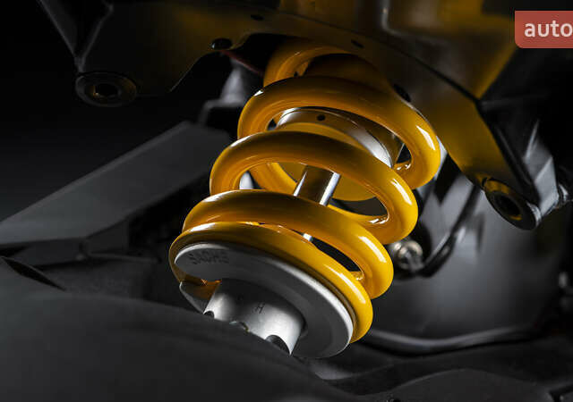 Красный Дукати Диавел, объемом двигателя 1.16 л и пробегом 1 тыс. км за 30500 $, фото 18 на Automoto.ua