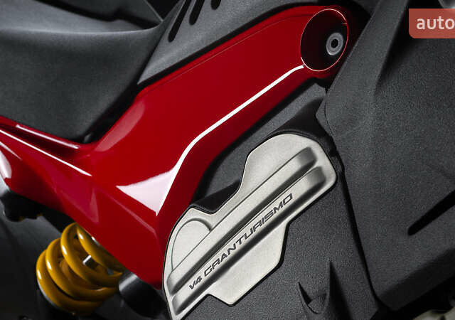 Красный Дукати Диавел, объемом двигателя 1.16 л и пробегом 1 тыс. км за 30500 $, фото 5 на Automoto.ua