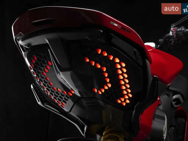 Красный Дукати Диавел, объемом двигателя 1.16 л и пробегом 1 тыс. км за 30500 $, фото 11 на Automoto.ua