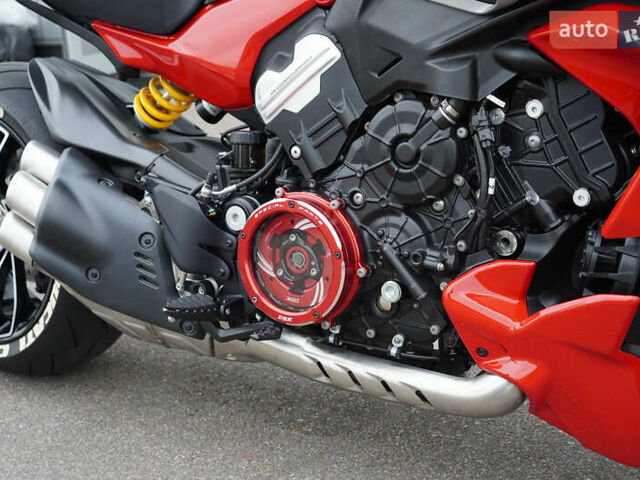 Красный Дукати Диавел, объемом двигателя 1.16 л и пробегом 7 тыс. км за 30000 $, фото 6 на Automoto.ua