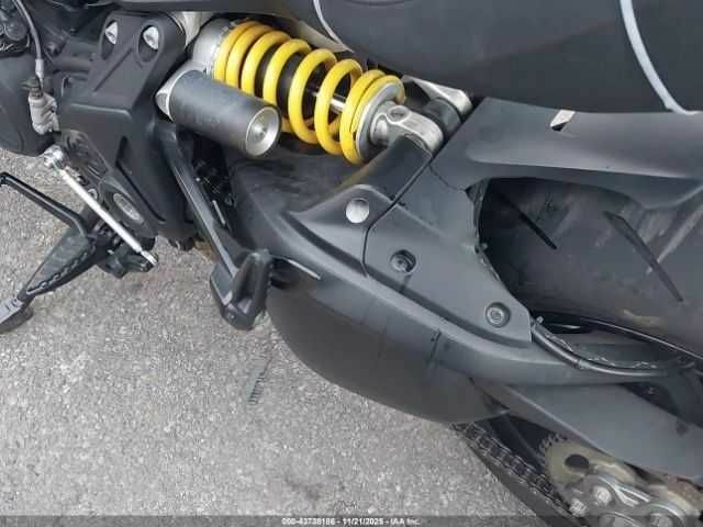 Дукаті Діавел, об'ємом двигуна 1.26 л та пробігом 0 тис. км за 11000 $, фото 13 на Automoto.ua