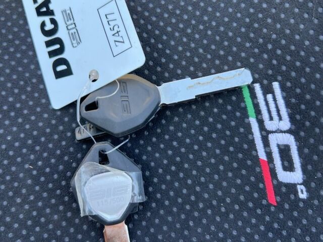 Дукати Другая, объемом двигателя 0 л и пробегом 0 тыс. км за 20000 $, фото 12 на Automoto.ua