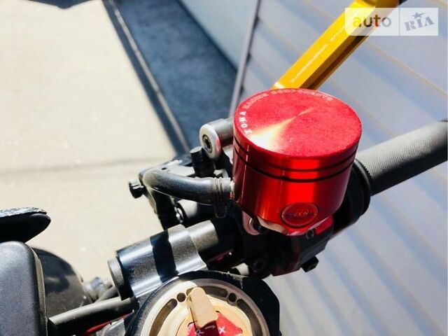 Червоний Дукаті Гіпермотард, об'ємом двигуна 1.07 л та пробігом 5 тис. км за 10900 $, фото 14 на Automoto.ua