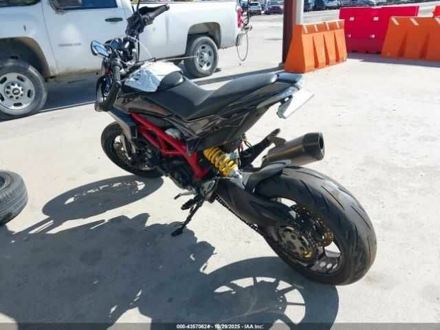 Дукати Гипермотард, объемом двигателя 0.82 л и пробегом 0 тыс. км за 4300 $, фото 2 на Automoto.ua