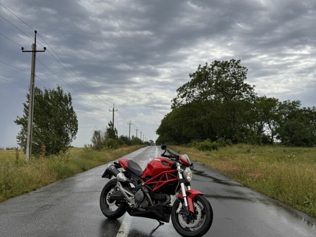 Дукаті Монстр, об'ємом двигуна 0.7 л та пробігом 0 тис. км за 6200 $, фото 1 на Automoto.ua