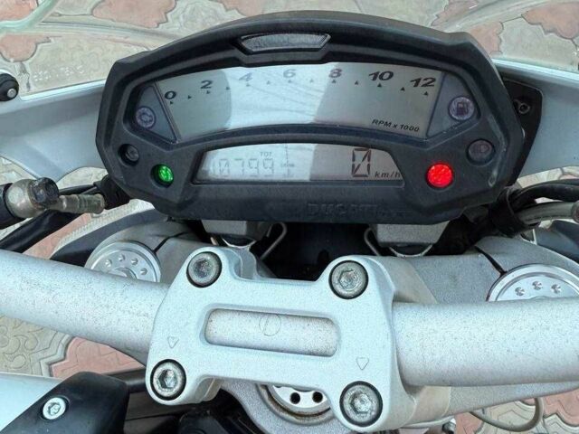 Дукати Монстр, объемом двигателя 0.8 л и пробегом 0 тыс. км за 5700 $, фото 6 на Automoto.ua