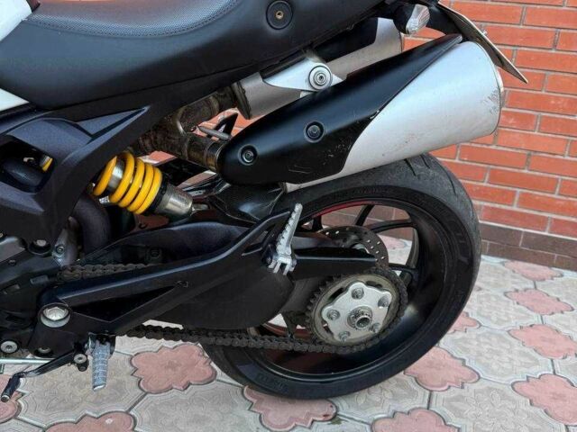 Дукати Монстр, объемом двигателя 0.8 л и пробегом 0 тыс. км за 5700 $, фото 8 на Automoto.ua