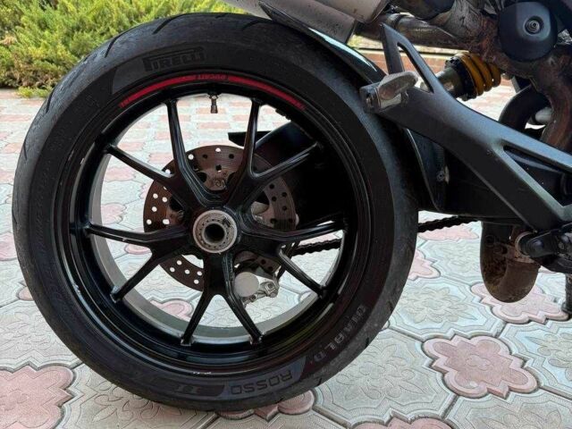 Дукати Монстр, объемом двигателя 0.8 л и пробегом 0 тыс. км за 5700 $, фото 4 на Automoto.ua