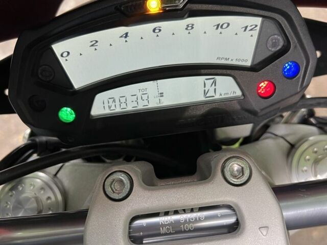 Дукати Монстр, объемом двигателя 0.7 л и пробегом 0 тыс. км за 6700 $, фото 6 на Automoto.ua
