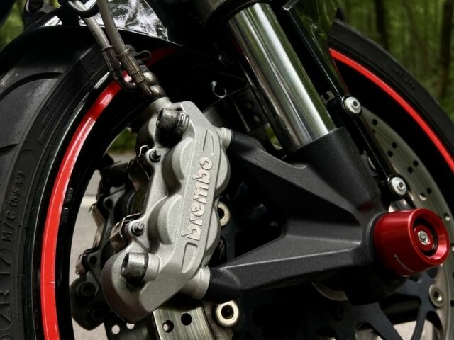 Дукати Монстр, объемом двигателя 0.7 л и пробегом 0 тыс. км за 6700 $, фото 7 на Automoto.ua