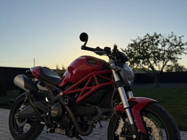 Дукаті Монстр, об'ємом двигуна 0.7 л та пробігом 0 тис. км за 5200 $, фото 5 на Automoto.ua