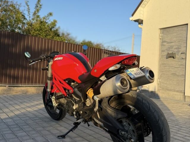 Дукаті Монстр, об'ємом двигуна 0.7 л та пробігом 0 тис. км за 5200 $, фото 2 на Automoto.ua