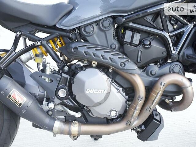 Сірий Дукаті Монстр, об'ємом двигуна 1.2 л та пробігом 7 тис. км за 12500 $, фото 17 на Automoto.ua