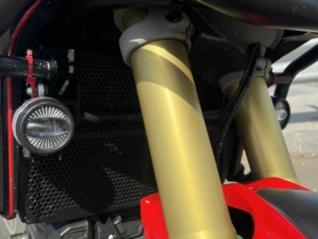 Дукати Мультистрада, объемом двигателя 1.2 л и пробегом 0 тыс. км за 10000 $, фото 1 на Automoto.ua