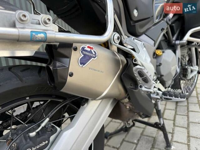 Зелений Дукаті Мультистрада, об'ємом двигуна 1.2 л та пробігом 12 тис. км за 18500 $, фото 41 на Automoto.ua