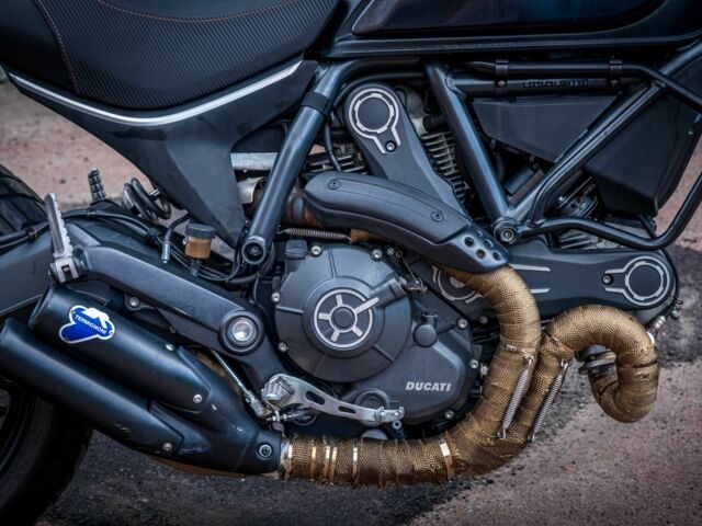 Дукаті Скрамблєр, об'ємом двигуна 0.8 л та пробігом 0 тис. км за 7400 $, фото 7 на Automoto.ua