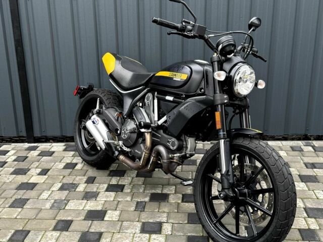 Дукати Скрамблер, объемом двигателя 0.8 л и пробегом 0 тыс. км за 8300 $, фото 2 на Automoto.ua