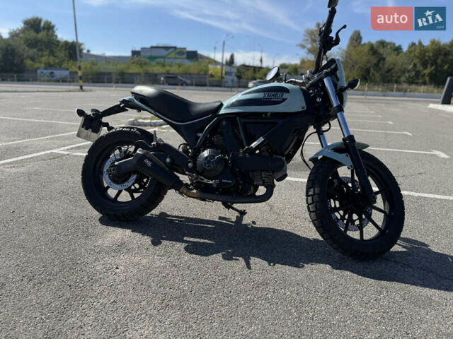 Синий Дукати Скрамблер, объемом двигателя 0 л и пробегом 30 тыс. км за 7500 $, фото 5 на Automoto.ua