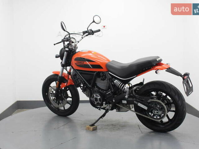 Оранжевый Дукати Скрамблер, объемом двигателя 0.4 л и пробегом 15 тыс. км за 4700 $, фото 5 на Automoto.ua