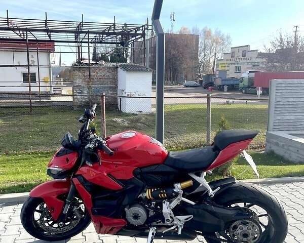 Дукати Стритфайтер, объемом двигателя 0 л и пробегом 10 тыс. км за 18500 $, фото 10 на Automoto.ua