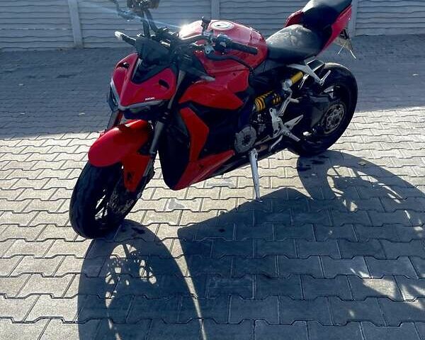 Дукати Стритфайтер, объемом двигателя 0 л и пробегом 10 тыс. км за 18500 $, фото 4 на Automoto.ua