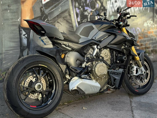 Дукати Стритфайтер, объемом двигателя 0 л и пробегом 5 тыс. км за 25500 $, фото 2 на Automoto.ua