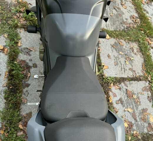 Серый Дукати Стритфайтер, объемом двигателя 1.1 л и пробегом 13 тыс. км за 25500 $, фото 12 на Automoto.ua