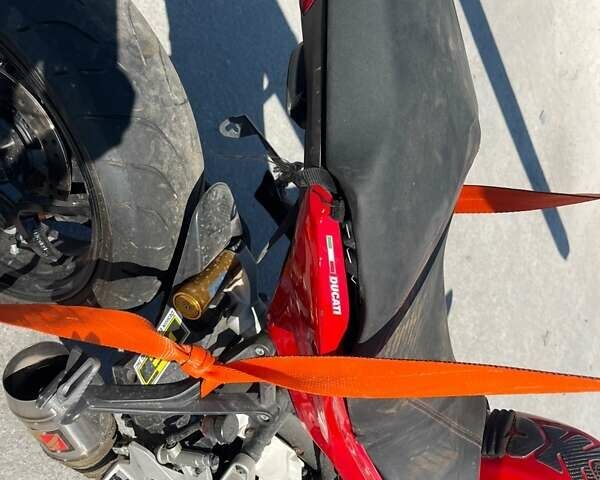 Дукаті Супєрспорт 2017 у Дніпро (Дніпропетровську) на Automoto.ua Червоний Дукаті Супєрспорт, об'ємом двигуна 0.9 л та пробігом 8 тис. км за 10400 $, фото 12 на Automoto.ua