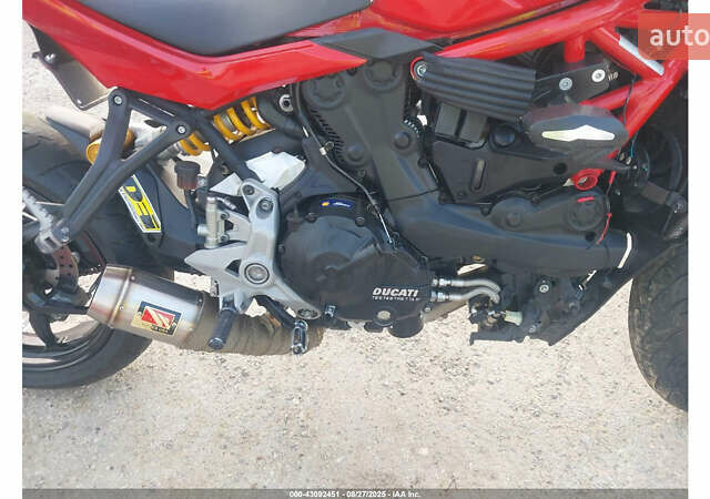 Дукаті Супєрспорт 2017 у Дніпро (Дніпропетровську) на Automoto.ua Червоний Дукаті Супєрспорт, об'ємом двигуна 0.9 л та пробігом 8 тис. км за 10400 $, фото 14 на Automoto.ua