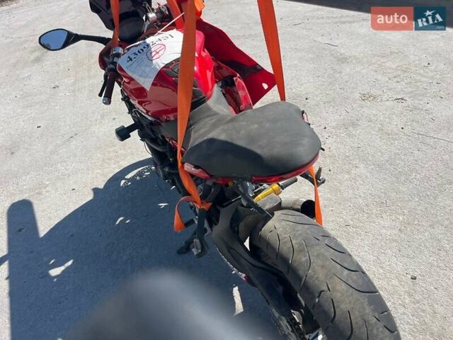 Дукаті Супєрспорт 2017 у Дніпро (Дніпропетровську) на Automoto.ua Червоний Дукаті Супєрспорт, об'ємом двигуна 0.9 л та пробігом 8 тис. км за 10400 $, фото 4 на Automoto.ua