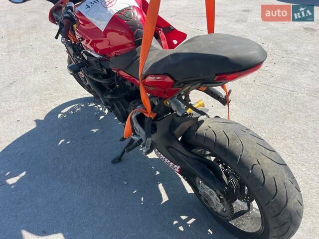 Дукаті Супєрспорт 2017 у Дніпро (Дніпропетровську) на Automoto.ua Червоний Дукаті Супєрспорт, об'ємом двигуна 0.9 л та пробігом 8 тис. км за 10400 $, фото 11 на Automoto.ua