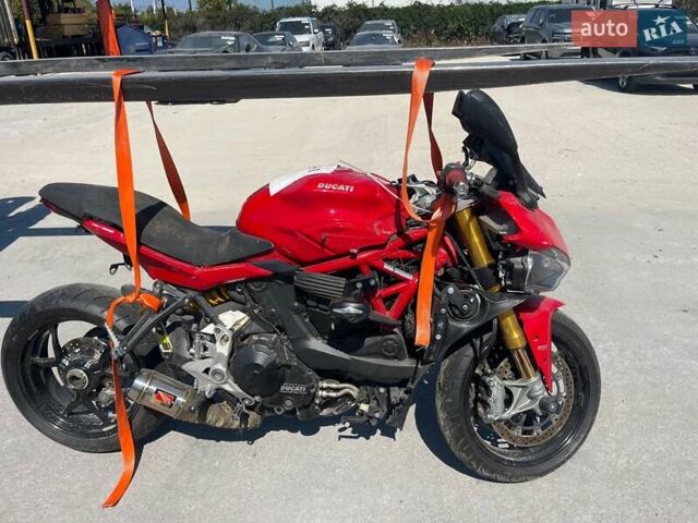 Дукаті Супєрспорт 2017 у Дніпро (Дніпропетровську) на Automoto.ua Червоний Дукаті Супєрспорт, об'ємом двигуна 0.9 л та пробігом 8 тис. км за 10400 $, фото 8 на Automoto.ua